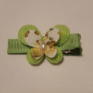 NEW GREEN BUTTERFLY HAIR CLIPPY